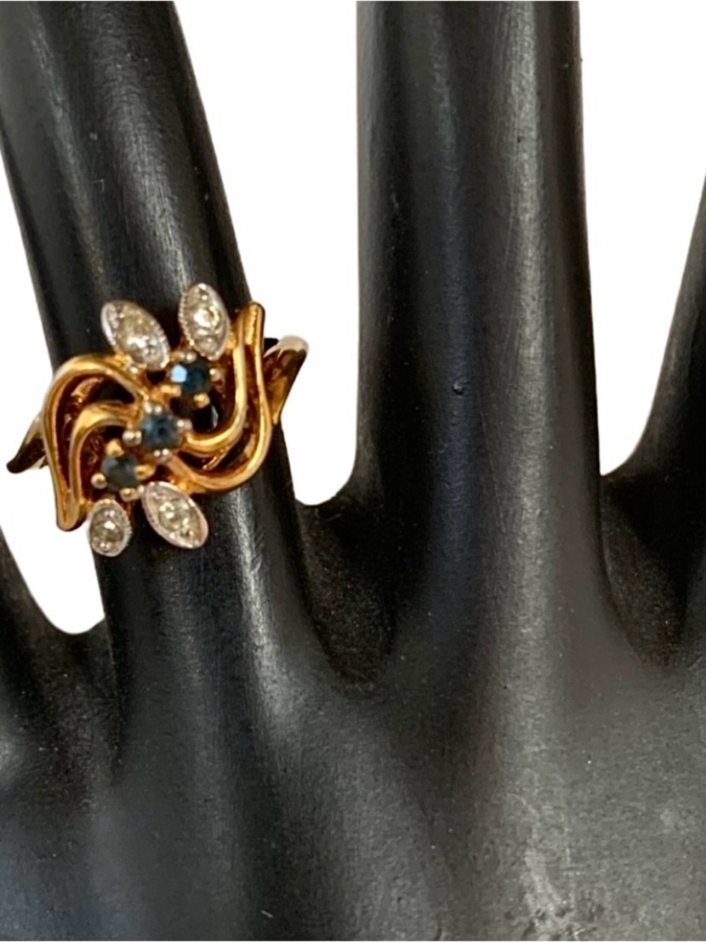 VINTAGE JOSEPH ESPOSITO 14K GOLD H.G.E W/ GENUINE SAPPHIRE & RHINESTONE RING (5)
